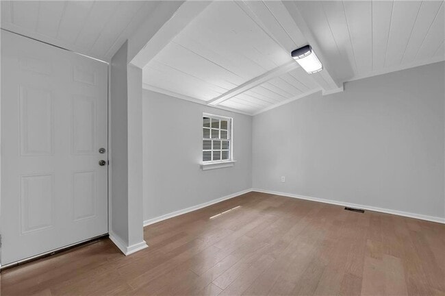 Building Photo - 4805 Chaudron Dr