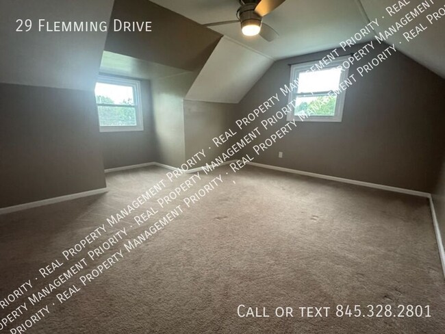 Building Photo - 29 Flemming Dr