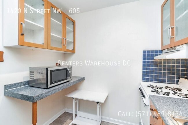 Building Photo - 1420 N Street NW-605