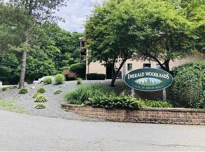 Building Photo - 16 Erick Rd