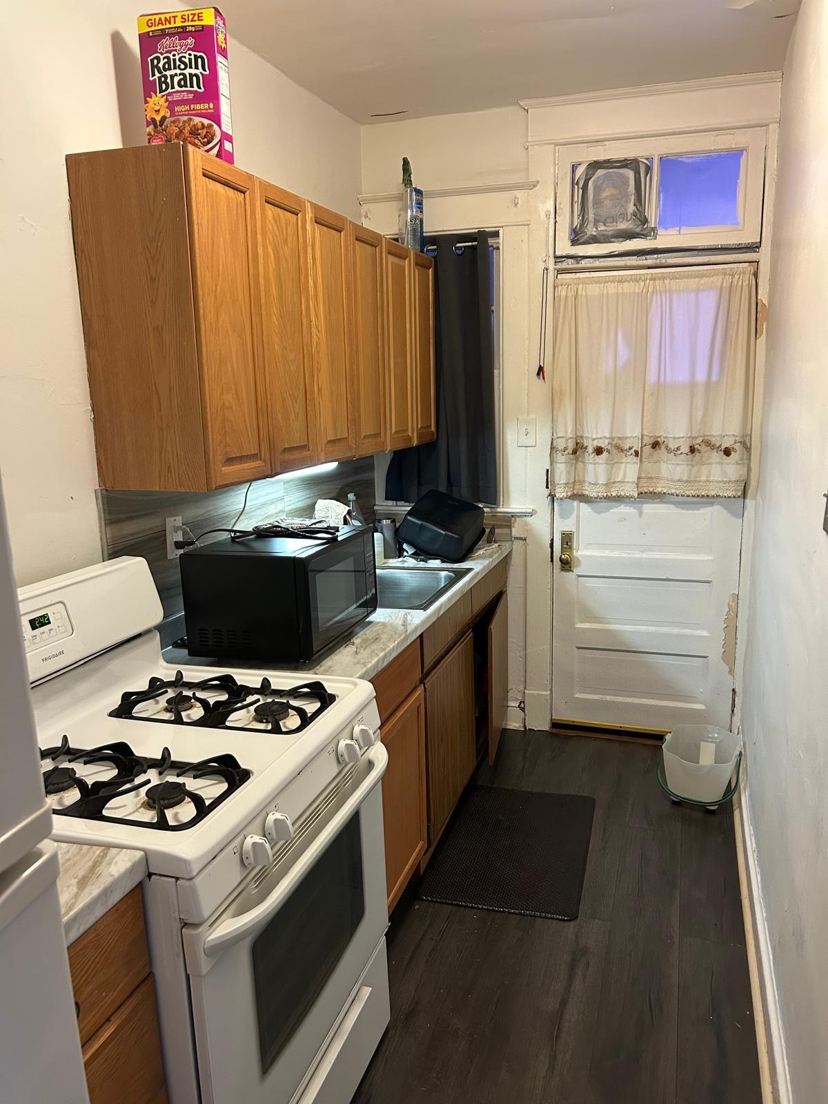 Building Photo - 4317 River Rd NW