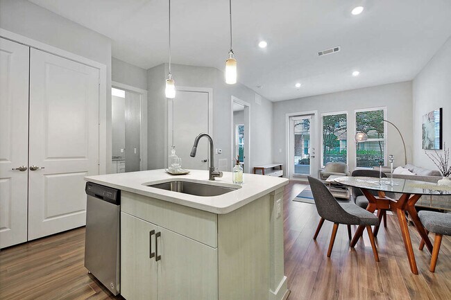 Building Photo - Where Modern Elegance Meets Timeless Design!