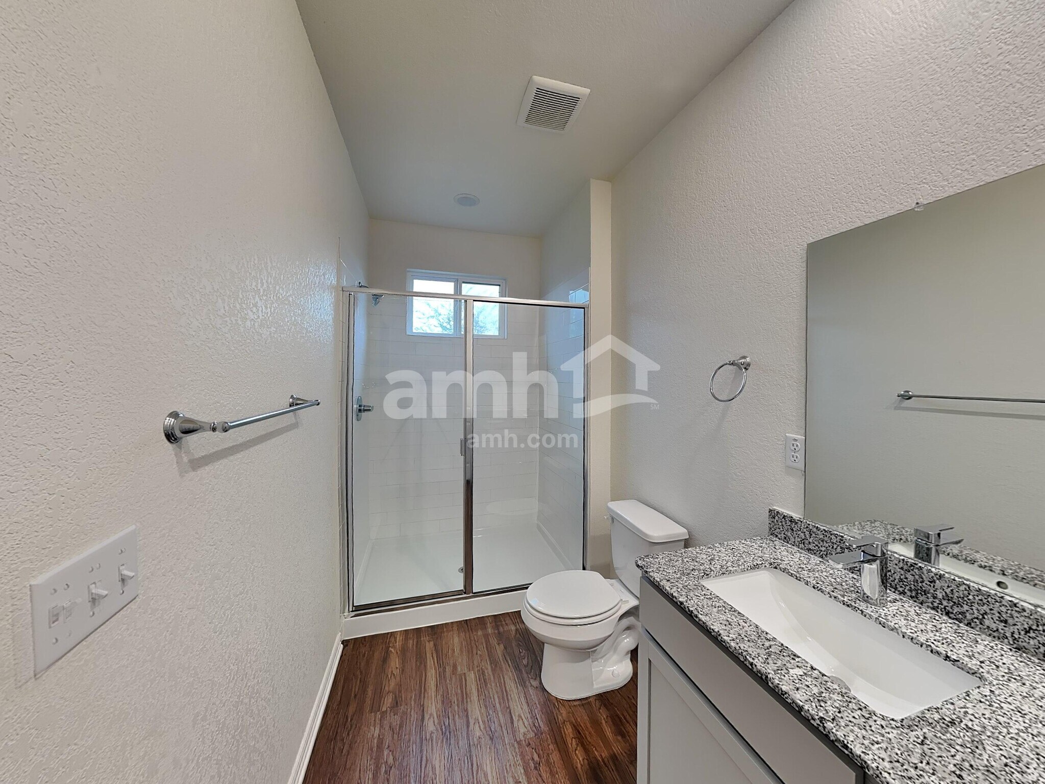 Building Photo - 457 Pebble Bend