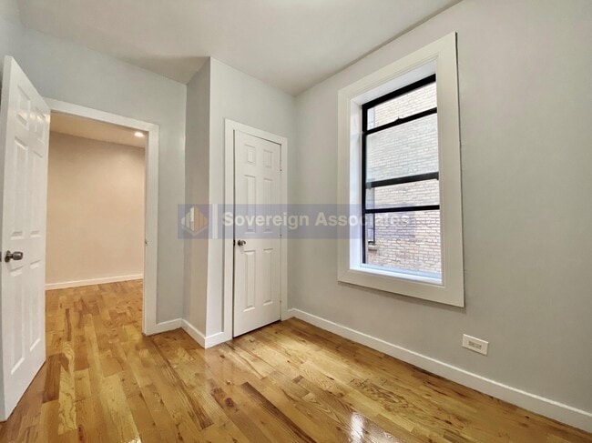 Building Photo - 24 Thayer Street