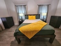 Building Photo - Honey Hive