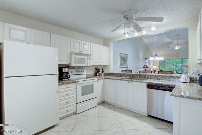 Building Photo - 5875 Cobblestone Ln