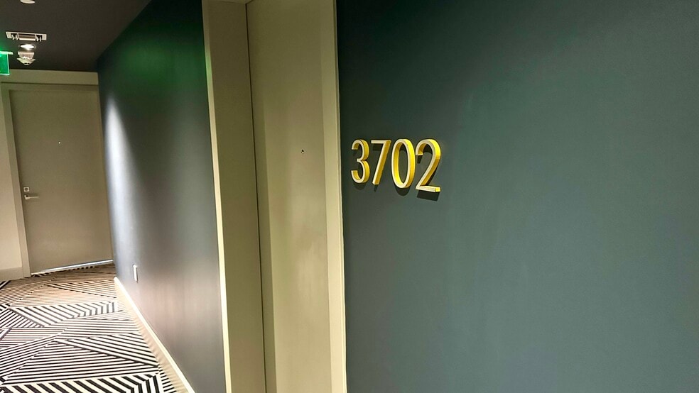 Building Photo - 55 SW 9th St