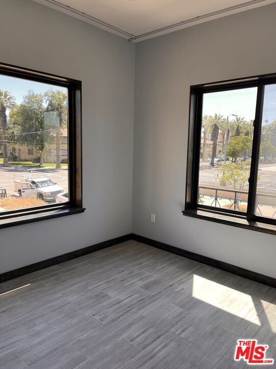 Building Photo - 3541 5th St