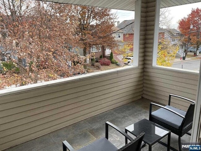 Building Photo - 54 Euclid Ave