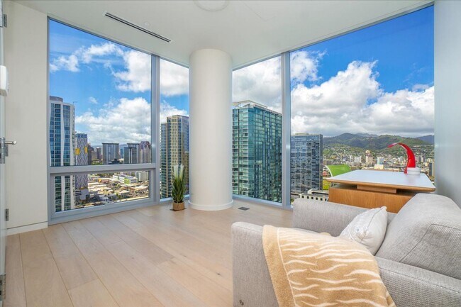 Building Photo - 28th floor Waiea residence: Fully-furnishe...