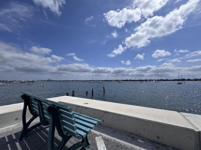 Building Photo - 4500 N Flagler Dr
