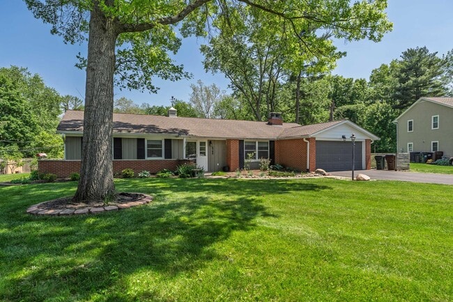 Building Photo - 6744 Merwin Pl