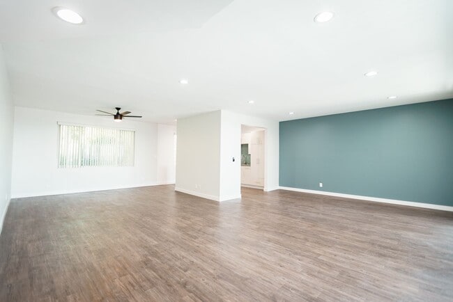 Interior Photo - 1865 North Fuller Ave