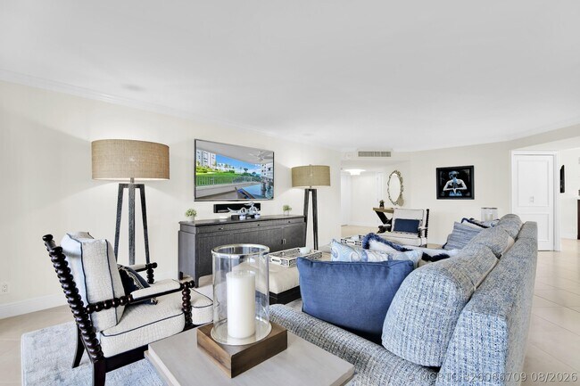 Building Photo - 550 S Ocean Blvd