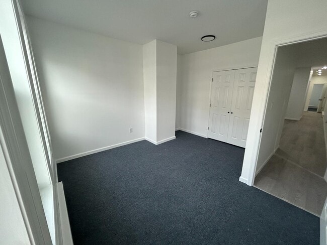 Building Photo - 222 W Patterson St