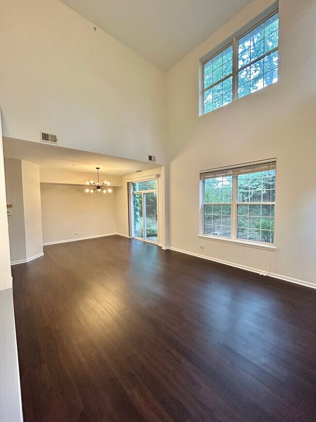 Building Photo - 2375 Chelsea Rd