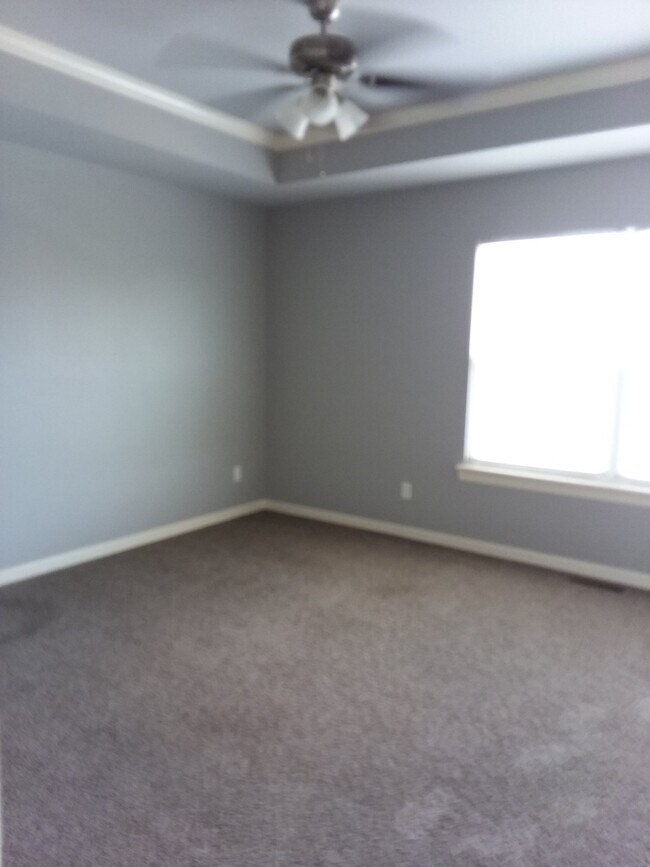 Building Photo - 4076 W Santa Maria Ln