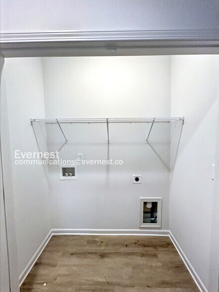 Building Photo - 1013 N Boyce St