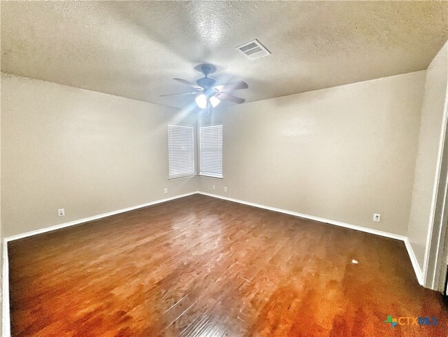 Building Photo - 655 Tom Kemp Dr