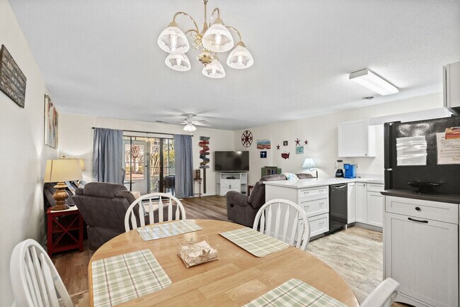 Building Photo - 1890E Auburn Ln