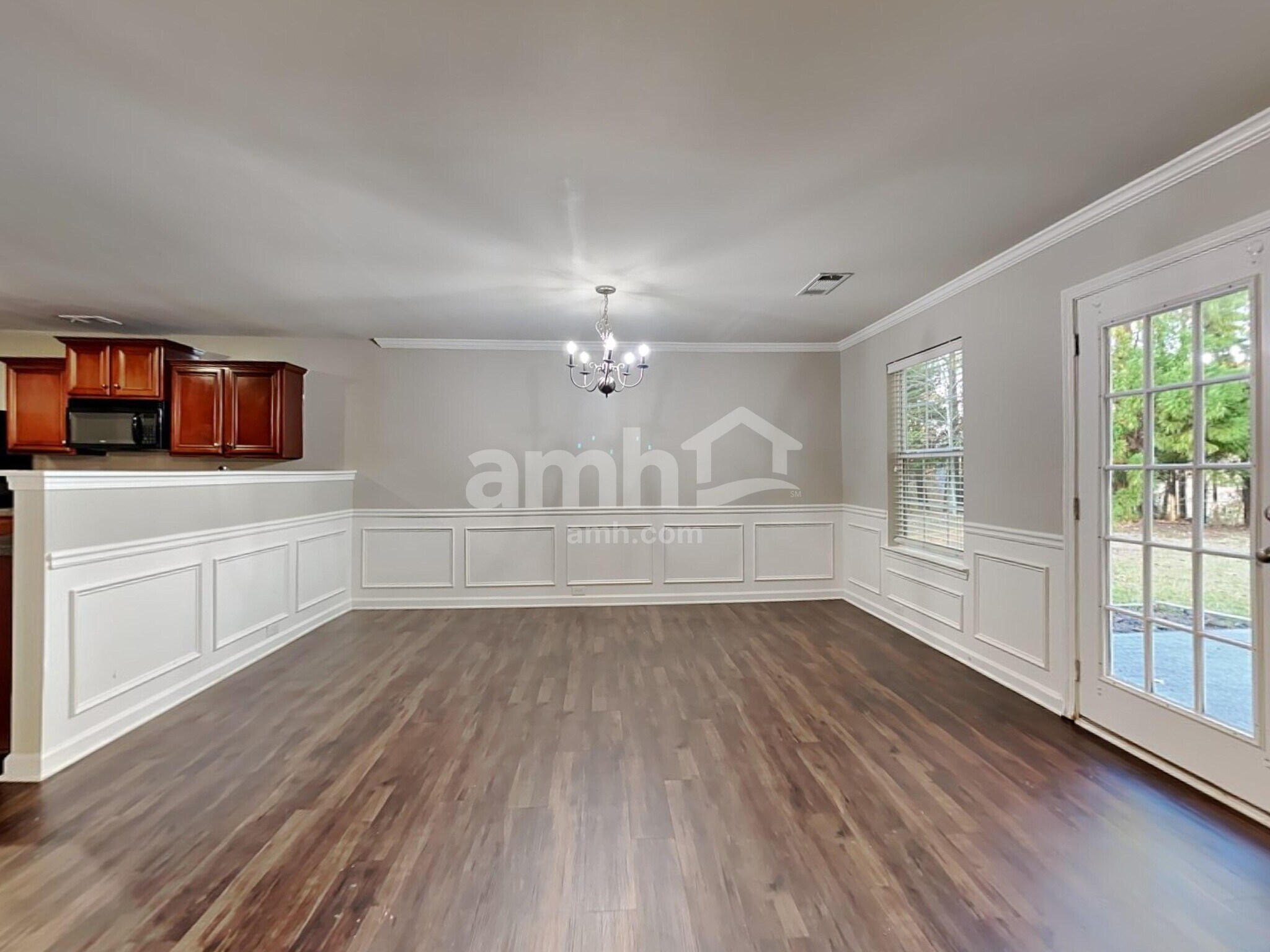 Building Photo - 367 Hidden Creek Ln