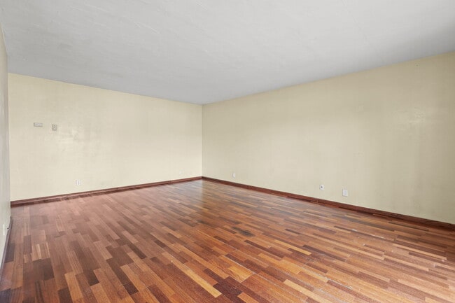 Building Photo - 8641 Lake Murray Blvd