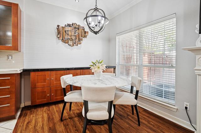 Building Photo - 2429 Southcourt Cir