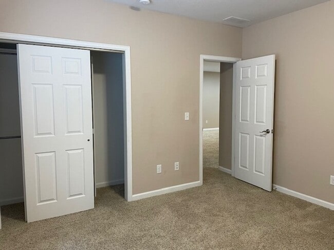 Building Photo - 6960 Whistler Dr