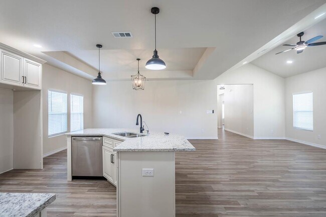 Building Photo - 3602 El Cajon Ave