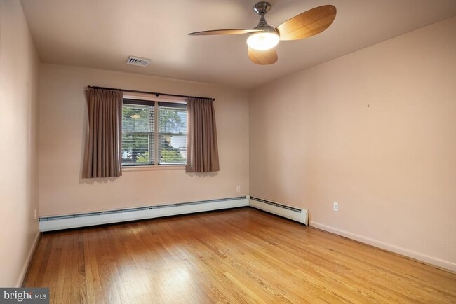 Building Photo - 55 E Evesham Rd