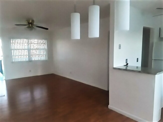 Building Photo - 7401 Pines Blvd