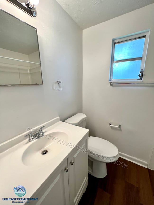 Building Photo - Gorgeous 3 bedroom / 1.5 bathroom home ready for rent in Orange Park.