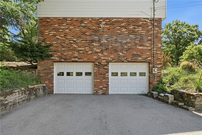 Building Photo - 1519 Hastings Mill Rd