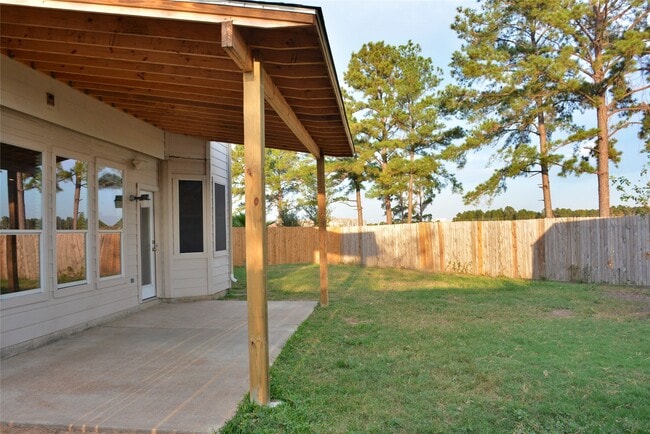 Building Photo - 12802 Mills Trail Lane