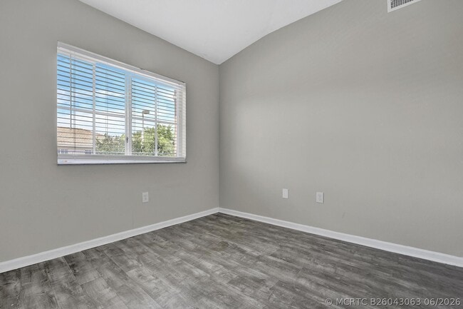 Building Photo - 3790 N Jog Rd