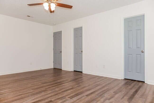 Building Photo - 9107 Merlot Ln