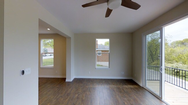 Building Photo - 1307 Sleepy Hollow Rd