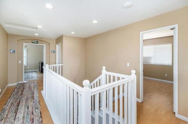 Building Photo - 5 Bedroom Home in Carmel Valley Cul-de-Sac