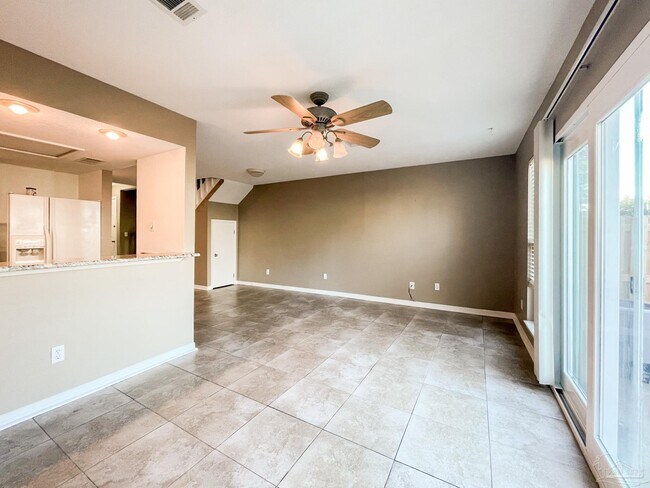 Building Photo - 5287 Balfour Pl