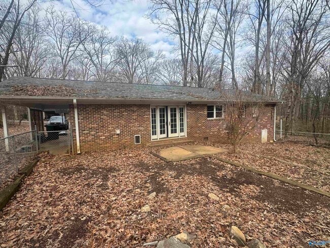 Building Photo - 9527 Hemlock Dr SE