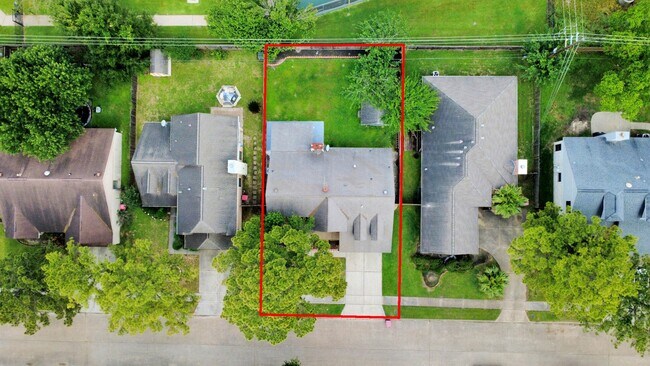 Building Photo - 12334 Misty Laurel Dr