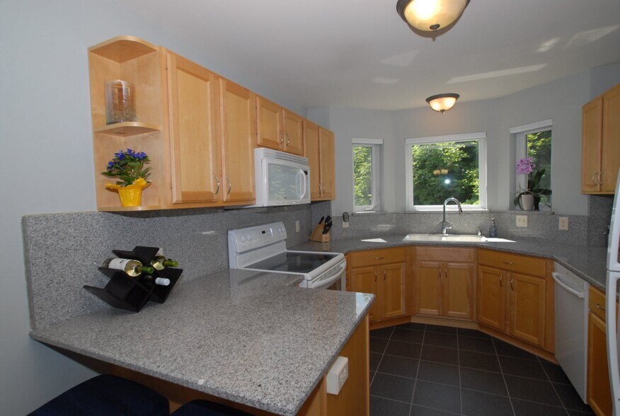 Building Photo - 3510 S Toldt Cir
