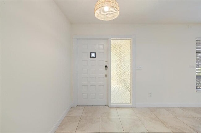 Building Photo - 5151 Oakmont Pl