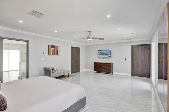 Building Photo - 1000 Diplomat Pkwy