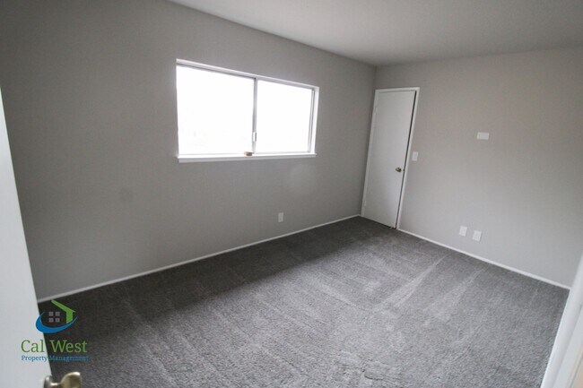 Building Photo - $5095 - COMING SOON! Large spacious updated 4 Bed/2.5 Bath Home With Pool in San Jose