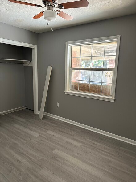 Bedroom - 329 St Paul St