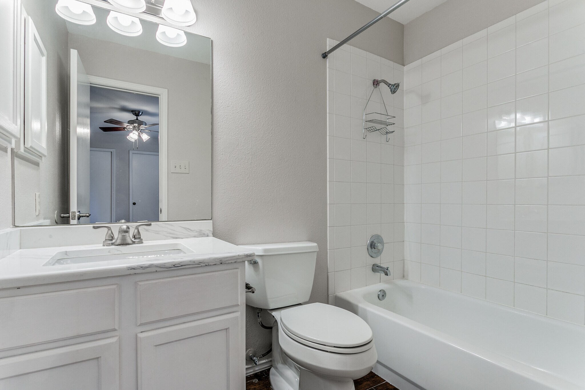 Building Photo - 8107 Rustic Park