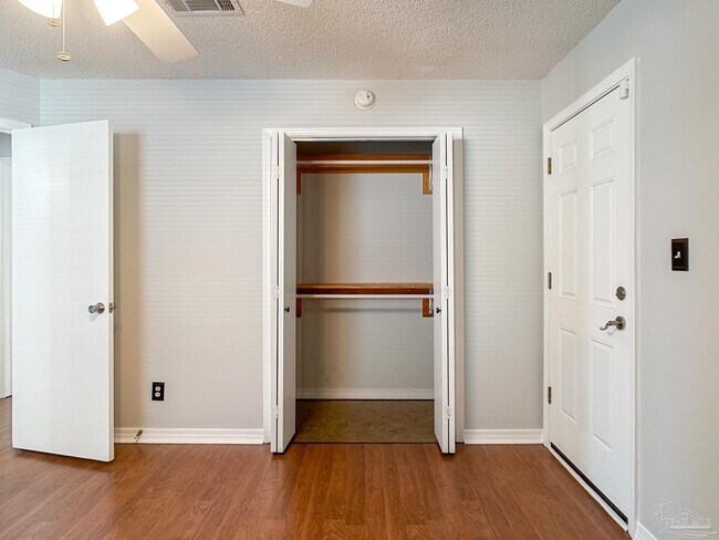 Building Photo - 7045 Weatherwood Dr