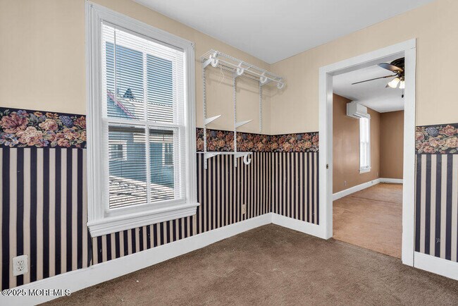 Building Photo - 31 Embury Ave