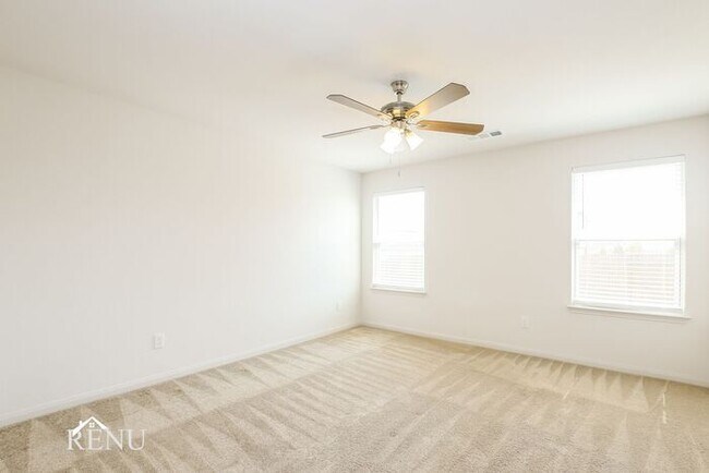 Building Photo - Coming Soon!